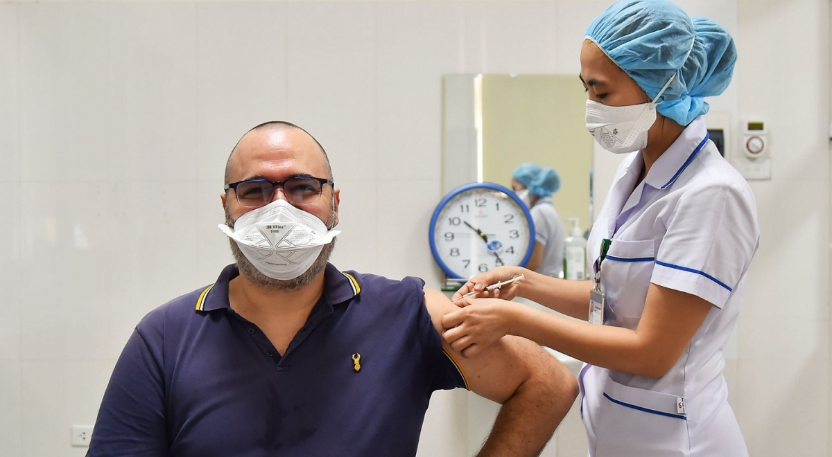 Người nước ngoài ở Việt Nam được đảm bảo chăm sóc y tế, điều trị tích cực nếu mắc Covid-19